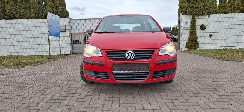 Gebraucht VW Polo Trendline 80 PS (58 kW) 2009 Rot Kleinwagen