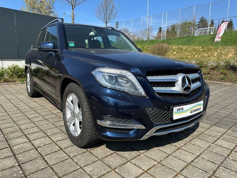 Cavansitblau metalliclack Gebraucht 2015 Mercedes GLK200 SUV | 21.500 € (Etwas zu teuer) - Bild 1/4