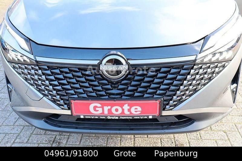 Neu Nissan Qashqai N-Connecta 158 PS (116 kW) 2025 Grau SUV