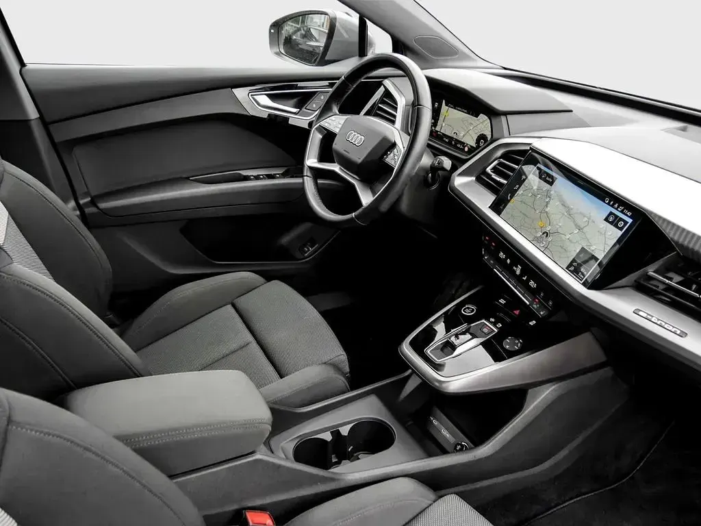 Gebraucht Audi Q4 Sportback e-tron Ambiente 150 kW (204 PS) 2023 Grau SUV
