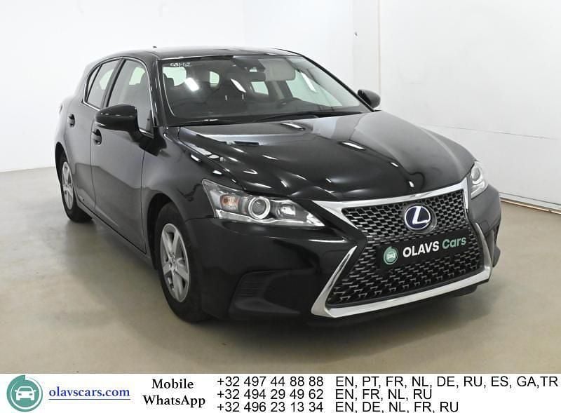 Gebraucht Lexus CT200h 136 PS (100 kW) 2020 Schwarz Limousine