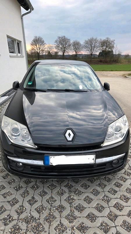 Gebraucht Renault Laguna III 150 PS (110 kW) 2008 Schwarz Limousine