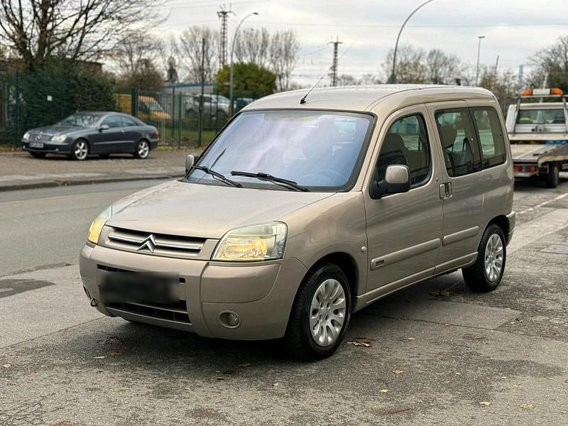 Gebraucht Citroën Berlingo 108 PS (79 kW) 2003 Grün Van / Kleinbus