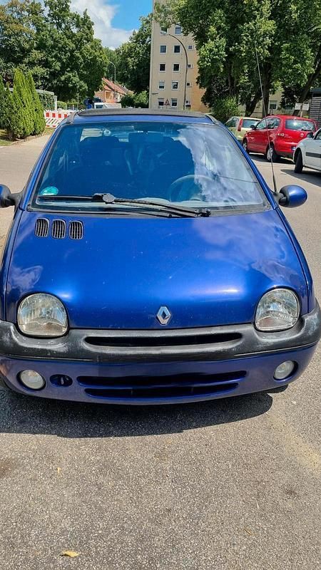 Violet Gebraucht 2001 Renault Twingo Privilege Kleinwagen | 400 € (Superpreis) - Bild 1/4