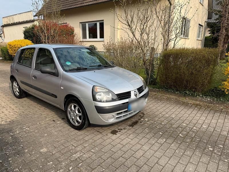 Gebraucht Renault Clio II 75 PS (55 kW) 2005 Grau Kleinwagen
