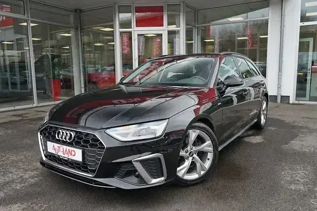 Gebraucht Audi A4 S-Line 163 PS (119 kW) 2021 Schwarz Kombi