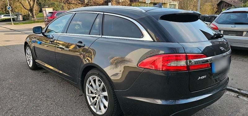 Gebraucht Jaguar XF 200 PS (147 kW) 2013 Grau Kombi