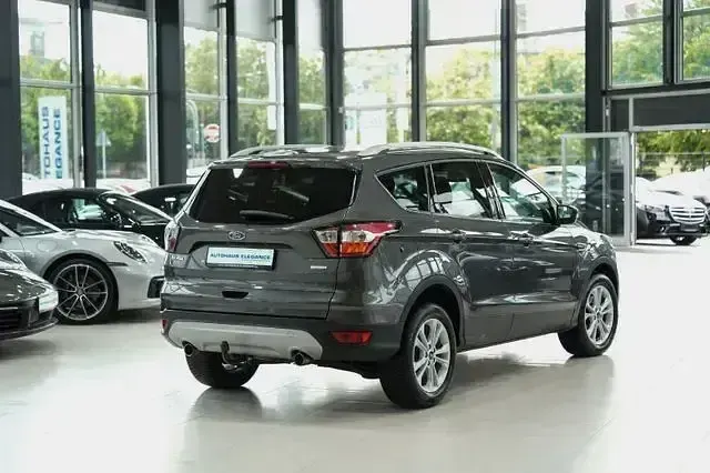 Gebraucht Ford Kuga Titanium 150 PS (110 kW) 2017 Magneticgrau (metallic) SUV