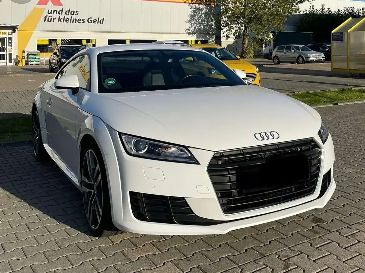 Gebraucht Audi TT Ambiente 179 PS (131 kW) 2017 Weiß Coupé