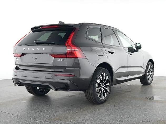 Gebraucht Volvo XC60 Plus 250 PS (183 kW) 2025 Platinium grau SUV