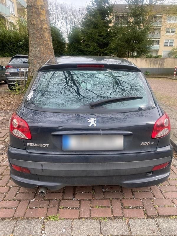 Gebraucht Peugeot 206+ 75 PS (55 kW) 2009 Grau Kleinwagen