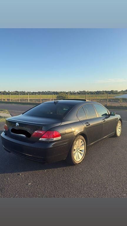 Schwarz Gebraucht 2007 BMW 750 Limousine | 9.099 € (Teuer) - Bild 1/4