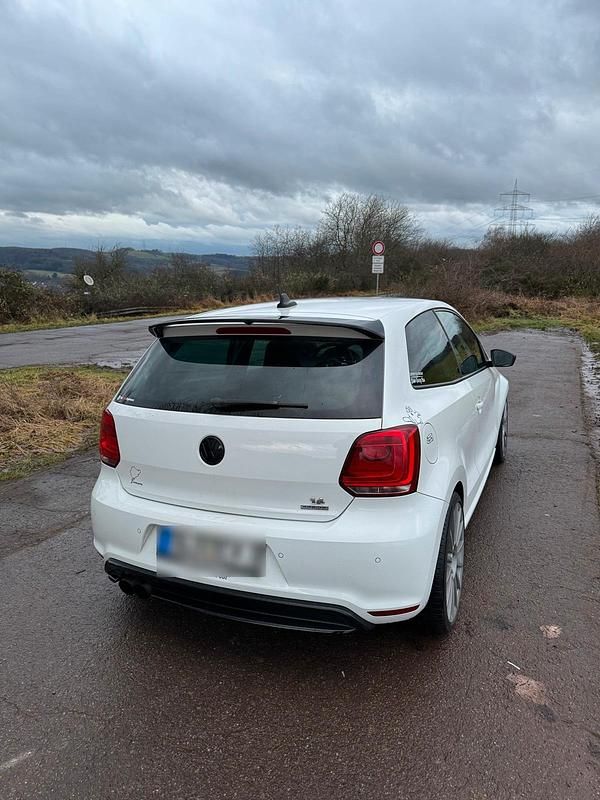 Second-hand VW Polo 411 CP (302 kW) 2014 Hatchback