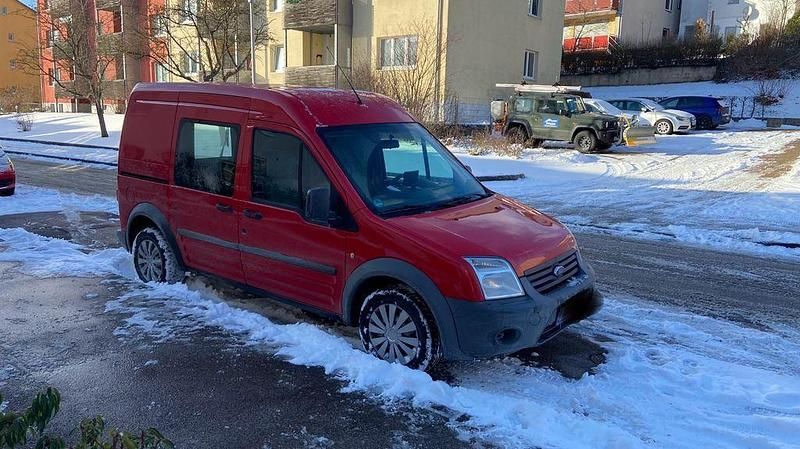 Rot Gebraucht 2011 Ford Transit Connect Van / Kleinbus | 5.500 € (Fairer Preis) - Bild 1/4