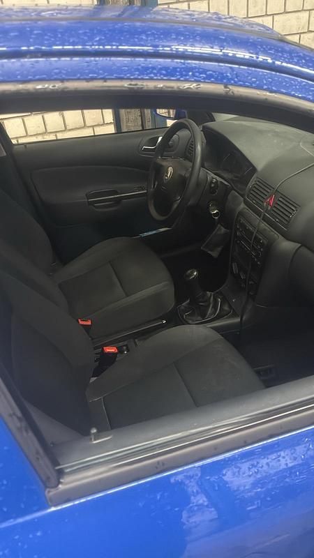 Gebraucht Skoda Octavia 101 PS (74 kW) 2009 Blau Limousine