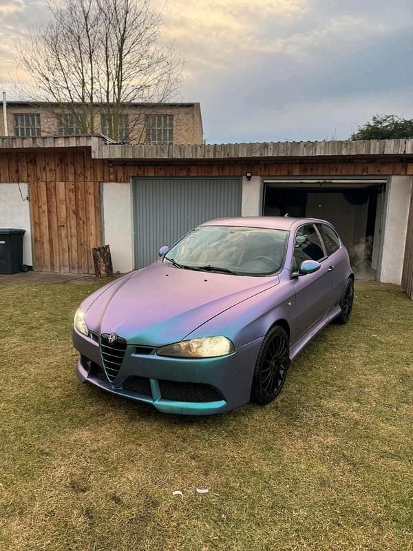 Schwarz Gebraucht 2006 Alfa Romeo 146 Kleinwagen | 2.950 € - Bild 1/4