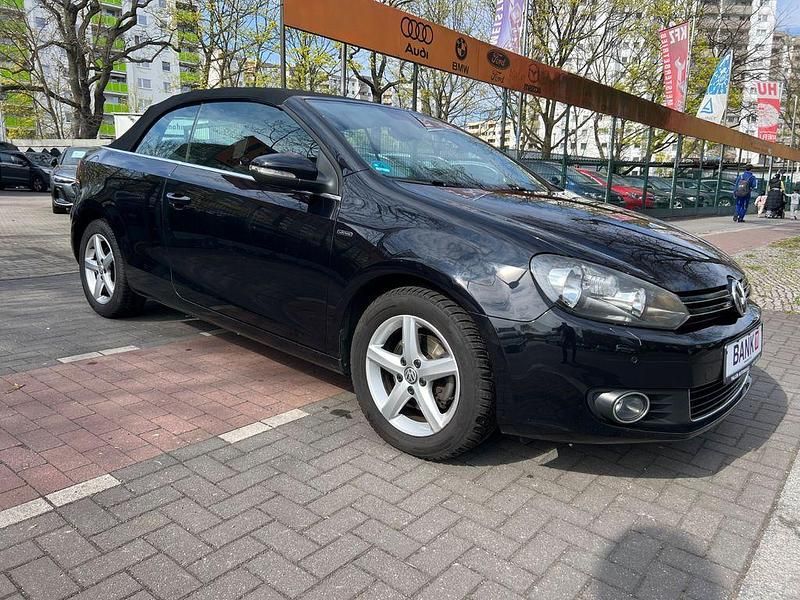 Gebraucht VW Golf Cabriolet LOUNGE 125 PS (91 kW) 2015 Schwarz Cabrio