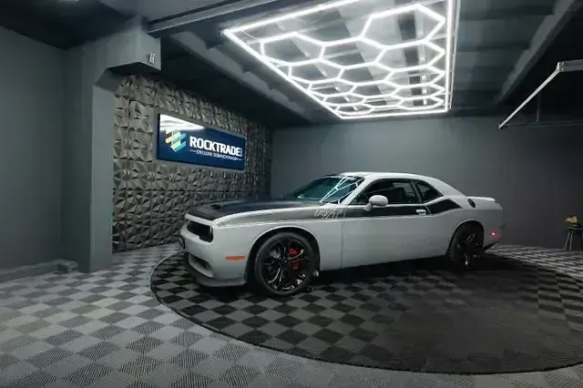 Occasion Dodge Challenger 379 ch (278 kW) 2021 Gris Coupé