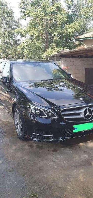 Gebraucht Mercedes E200 Avantgarde 184 PS (135 kW) 2013 Schwarz Limousine