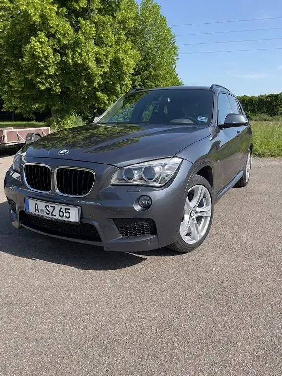 Gebraucht BMW X1 Performance 143 PS (105 kW) 2015 Grau SUV