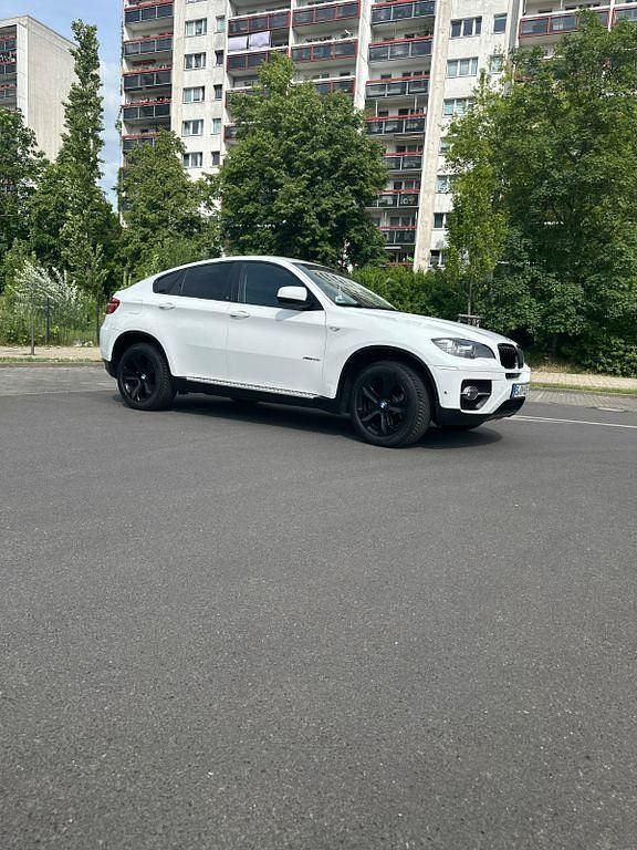 Weiß Gebraucht 2010 BMW X6 Performance SUV | 17.990 € (Fairer Preis) - Bild 1/4