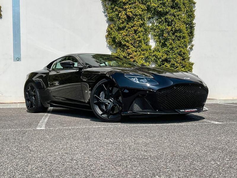 Gebraucht Aston Martin DBS 725 PS (533 kW) 2020 Schwarz