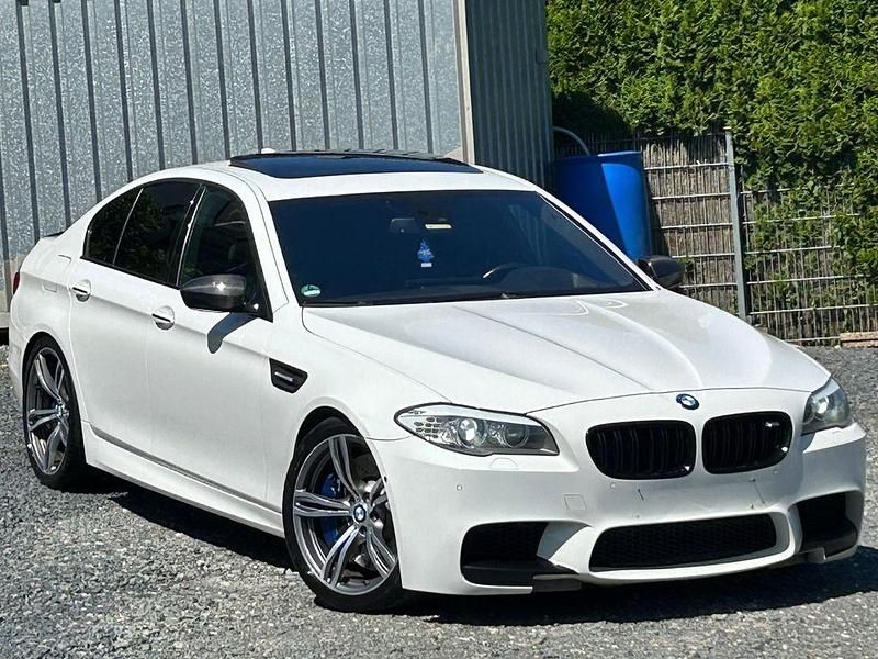 Gebraucht BMW M5 Performance 560 PS (411 kW) 2012 Weiß Limousine
