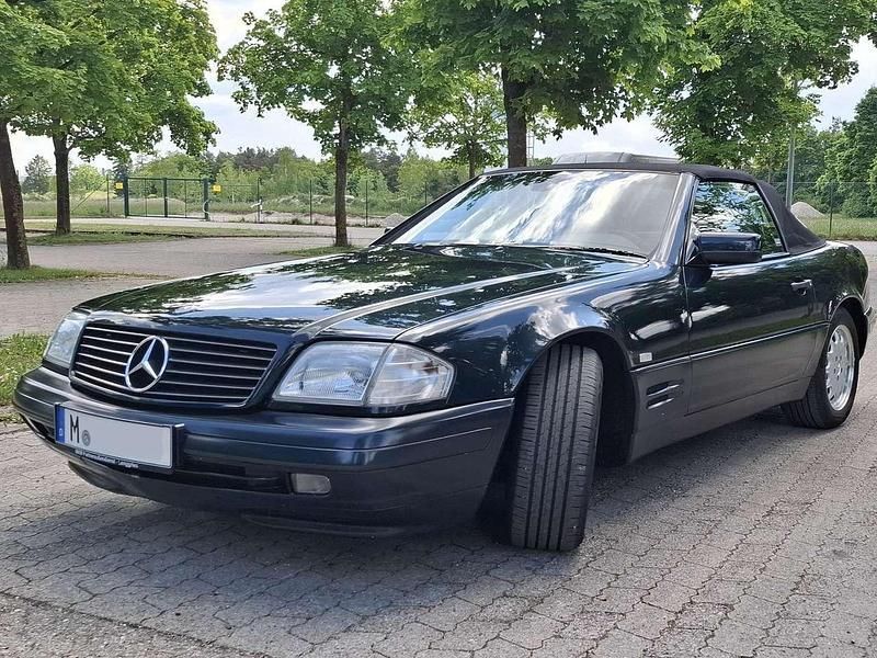 Schwarz Gebraucht 1996 Mercedes SL280 Cabrio | 20.350 € (Fairer Preis) - Bild 1/4