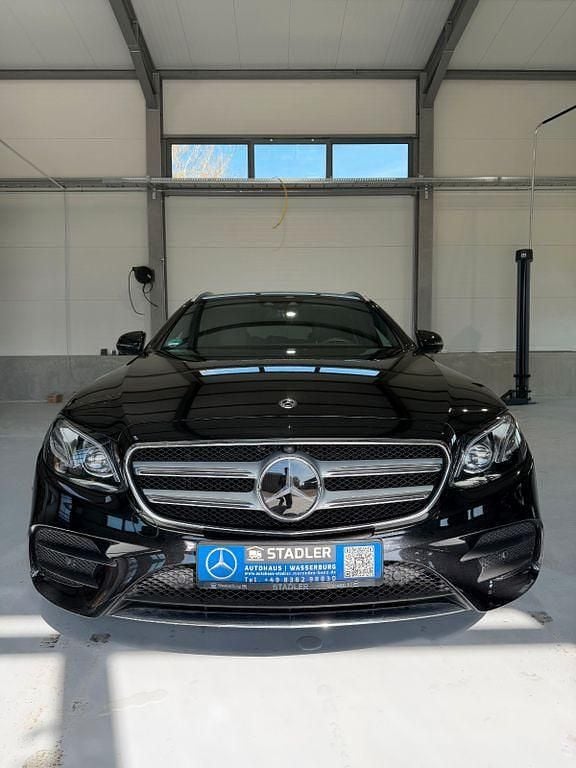 Gebraucht Mercedes E450 367 PS (269 kW) 2019 Schwarz Kombi