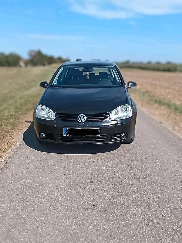 Schwarz Gebraucht 2007 VW Golf V Limousine | 2.699 € (Fairer Preis) - Bild 1/4