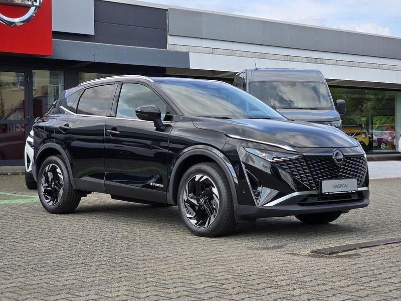 Pearl black Neu 2025 Nissan Qashqai N-Connecta SUV | 38.949 € (Etwas zu teuer) - Bild 1/4