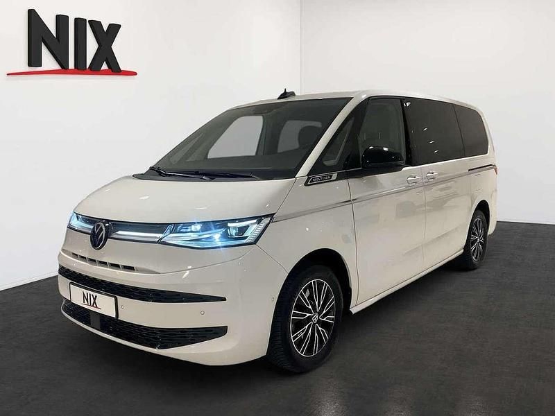 Gebraucht VW Multivan Style 150 PS (110 kW) 2024 Candyweiß Van / Kleinbus