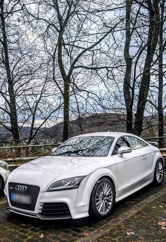 Weiß Gebraucht 2011 Audi TT RS Design Coupé | 27.450 € (Guter Preis) - Bild 1/2