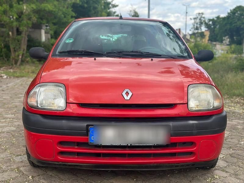 Rot Gebraucht 2001 Renault Clio II Kleinwagen | 1.199 € (Teuer) - Bild 1/4