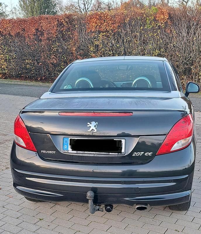 Gebraucht Peugeot 207 CC 120 PS (88 kW) 2009 Schwarz Cabrio
