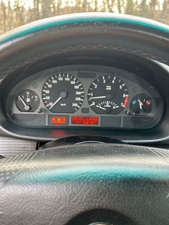 Gebraucht BMW 320 170 PS (125 kW) 2002 Schwarz Limousine