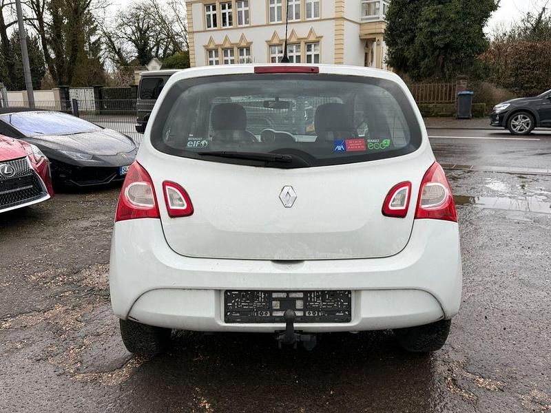 Gebraucht Renault Twingo Dynamique 64 PS (47 kW) 2012 Weiß Kleinwagen