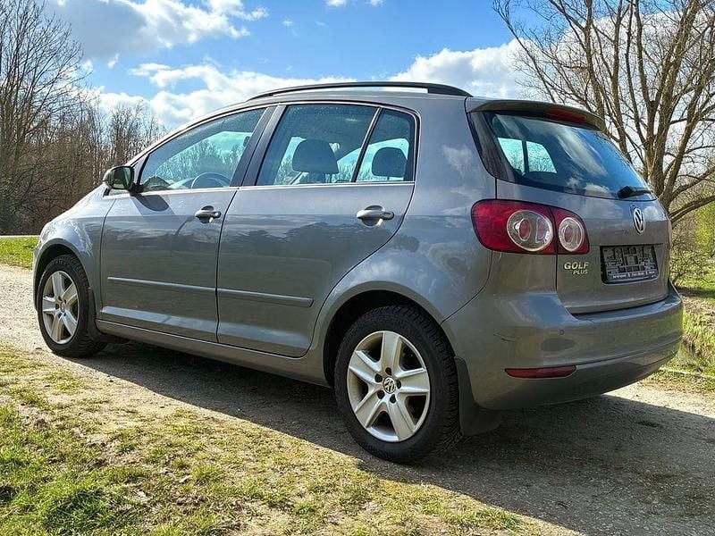 Gebraucht VW Golf VI 102 PS (75 kW) 2010 Grau Kleinwagen