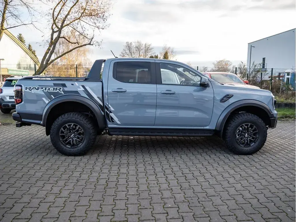 Neu Ford Ranger Raptor 209 PS (153 kW) 2026 Grau Pickup