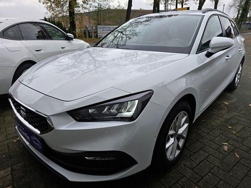 Gebraucht Seat Leon Style 131 PS (96 kW) 2022 Weiß Kombi