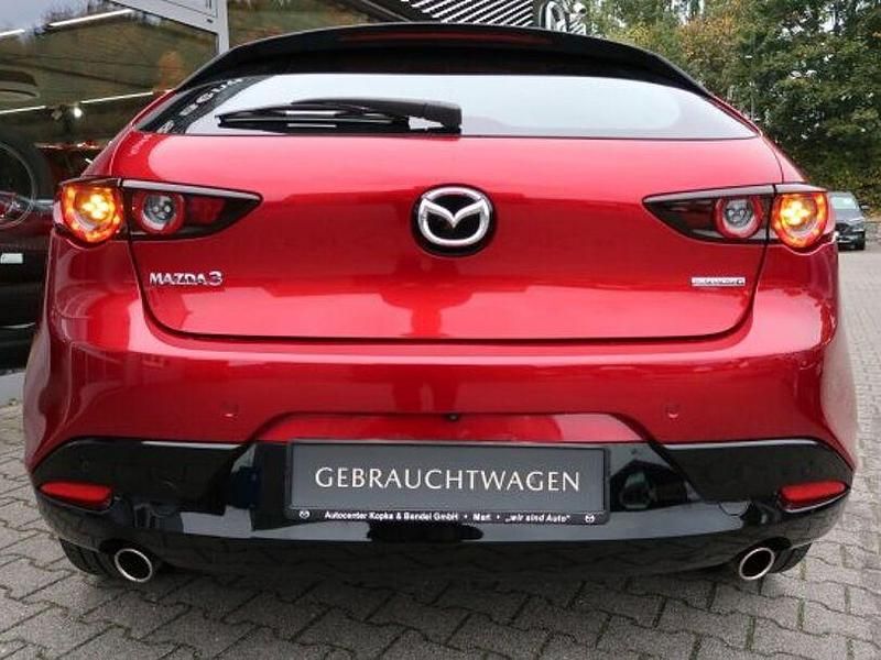 Gebraucht Mazda 3 Selection 122 PS (89 kW) 2021 Rot Limousine
