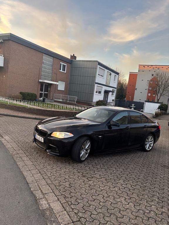 Gebraucht BMW 530 Luxury Line 258 PS (189 kW) 2013 Schwarz Limousine