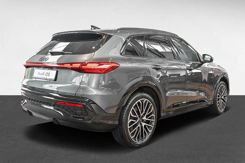 Gebraucht Audi Q5 Edition .1 204 PS (150 kW) 2025 Daytonagrau perleffekt SUV