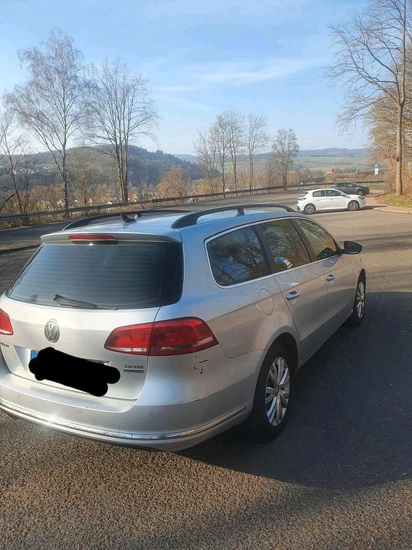 Usata VW Passat 140 CV (102 kW) 2011 Argento Station wagon