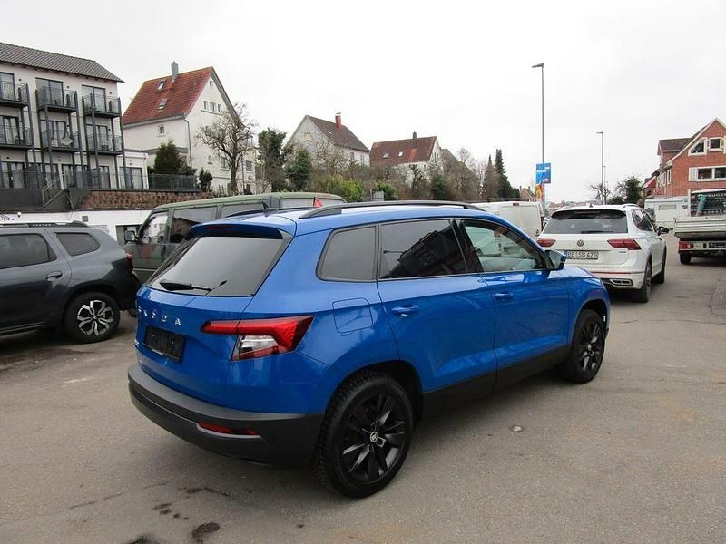 Gebraucht Skoda Karoq Ambition 116 PS (85 kW) 2021 Blau SUV