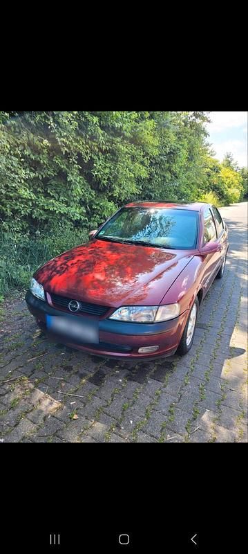 Gebraucht Opel Vectra 116 PS (85 kW) 1997 Rot Limousine