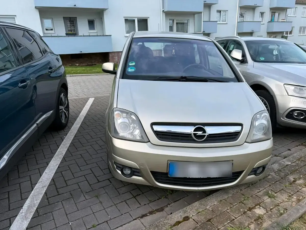Gebraucht Opel Meriva 90 PS (66 kW) 2006 Gold Van / Kleinbus
