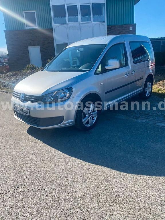 Gebraucht VW Caddy Trendline 105 PS (77 kW) 2012 Silber Van / Kleinbus