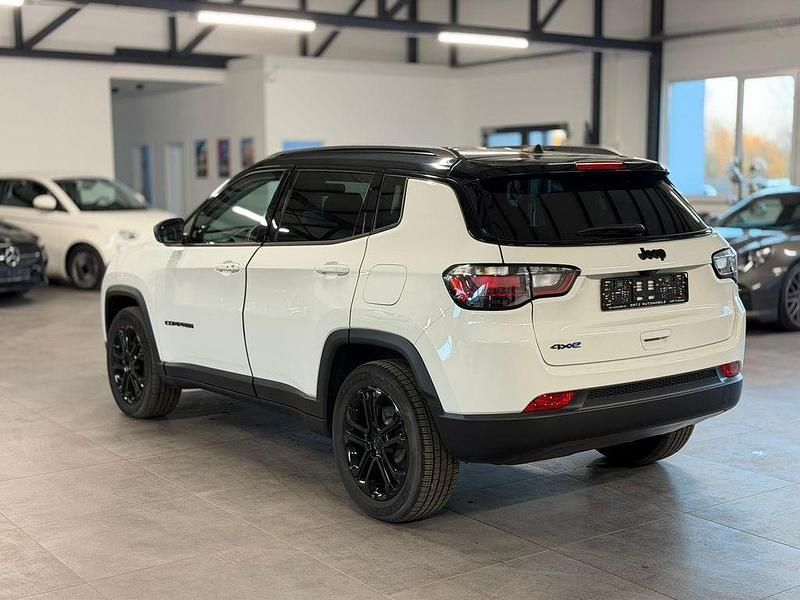 Gebraucht Jeep Compass 241 PS (177 kW) 2022 Weiß SUV