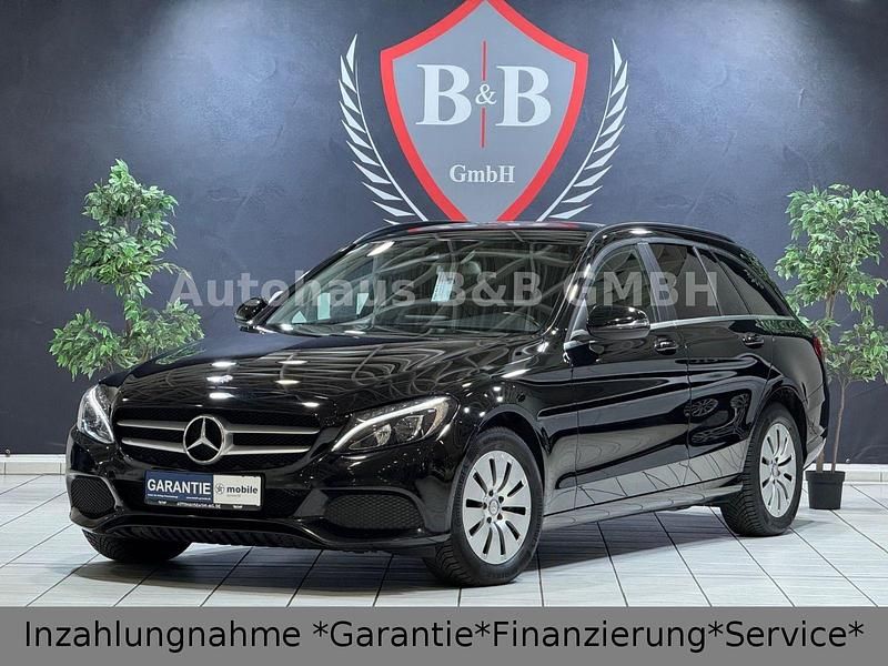 Gebraucht Mercedes C220 170 PS (125 kW) 2017 Schwarz Kombi